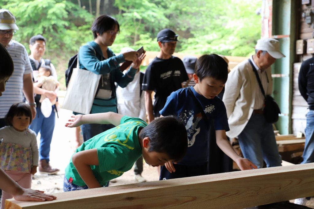 埼玉県東松山市で薪ストーブや自然素材を使った木の家のデザインされた注文住宅を建てるなら小林建設