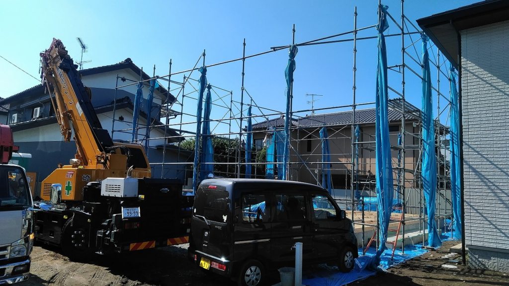 埼玉県深谷市で薪ストーブや自然素材を使った木の家のデザインされた注文住宅を建てるなら小林建設												