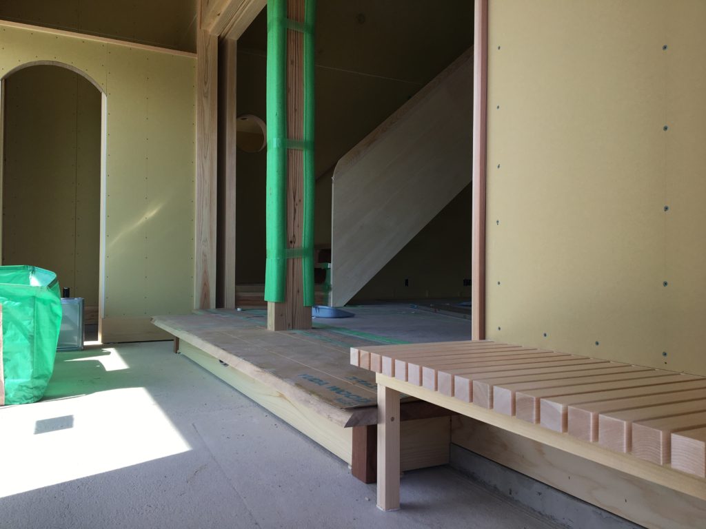 埼玉県大里郡寄居町で薪ｽﾄｰﾌﾞや自然素材を使った木の家のデザインされた注文住宅を建てるなら小林建設
