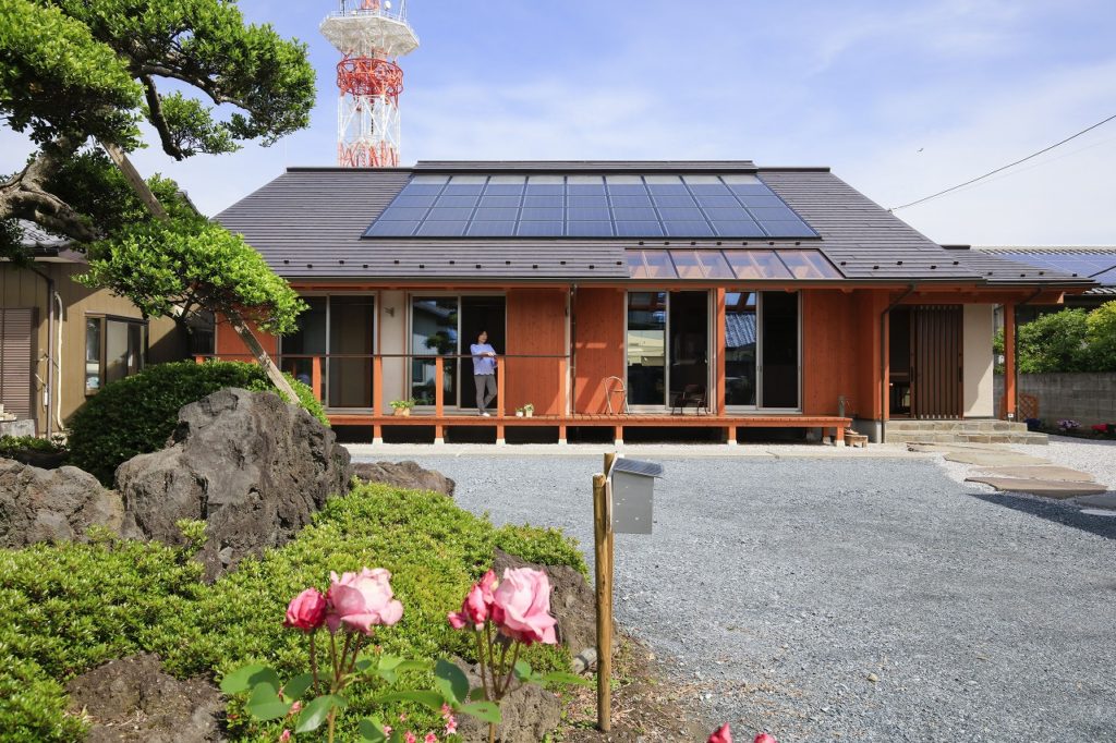 埼玉県東松山市で薪ストーブや自然素材を使った木の家のデザインされた注文住宅を建てるなら小林建設