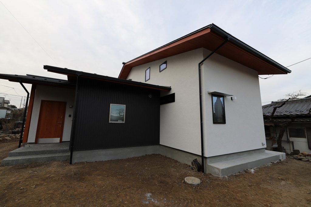 埼玉県熊谷市で自然素材を使った平屋のおしゃれな新築注文住宅を建てるなら小林建設