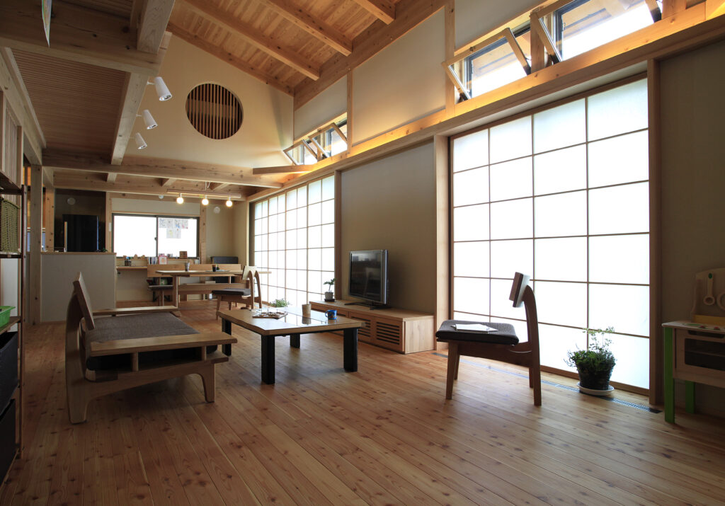 陽の栖小林建設が埼玉県行田市に建てた新築注文住宅の完成見学会の内観イメージ写真